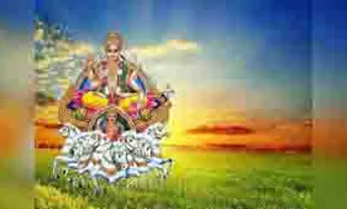 धर्म: पाना चाहते हैं सारी खुशियां तो हर रविवार को आजमाएं ये उपाय