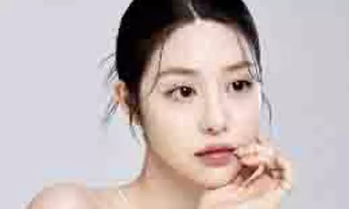 Skin Care: कोरियन ग्लास जैसी त्वचा चाहिए तो लगाएं ओट्स से बना फेस पैक Skin Care: कोरियन ग्लास जैसी त्वचा चाहिए तो लगाएं ओट्स से बना फेस पैक