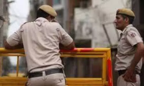 Delhi: पुलिस हिरासत में व्यक्ति की मौत की जांच के आदेश Delhi: पुलिस हिरासत में व्यक्ति की मौत की जांच के आदेश