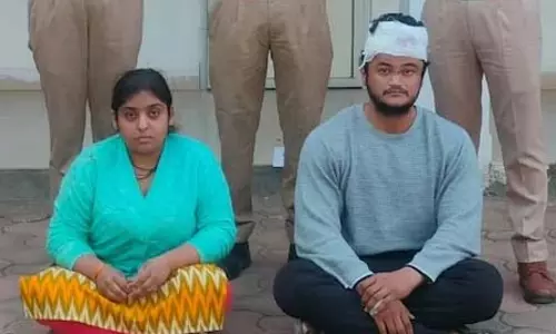 नारकोटिक्स विभाग के सब इंस्पेक्टर पर एसिड से हमला, युवती और उसका बॉयफ्रेंड पहुंचे सलाखों के पीछे