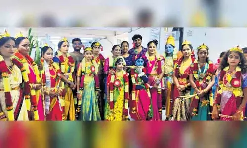 Kadapa मंडली ने कोलाटम में जीवन फूंक दिया Kadapa मंडली ने कोलाटम में जीवन फूंक दिया