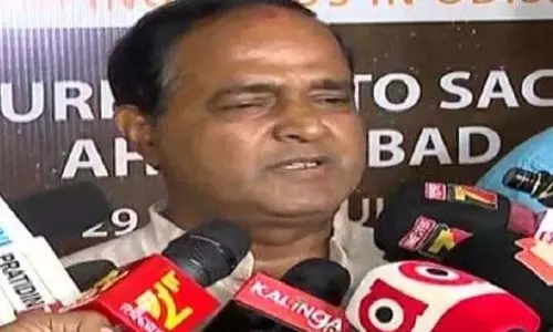 ममता बनर्जी सरकार ओडिशा को आलू की आपूर्ति को लेकर राजनीति कर रही Minister ममता बनर्जी सरकार ओडिशा को आलू की आपूर्ति को लेकर राजनीति कर रही Minister