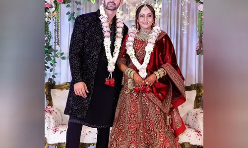 बालिका वधू की अभिनेत्री आसिया काजी ने Mumbai में गुलशन नैन के साथ शादी की बालिका वधू की अभिनेत्री आसिया काजी ने Mumbai में गुलशन नैन के साथ शादी की
