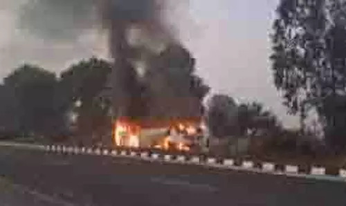 Haryana: श्रद्धालुओं से भरी बस में लगी आग