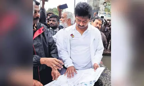 Dy CM Udhayanidhi: बचाव कार्य के लिए 103 नावें तैयार रखी Dy CM Udhayanidhi: बचाव कार्य के लिए 103 नावें तैयार रखी
