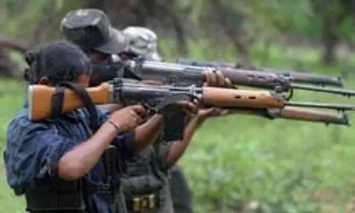 छत्तीसगढ़-तेलंगाना बॉर्डर पर ग्रेहाउंड फोर्स ने 7 नक्सलियों को मुठभेड़ में ढेर किया छत्तीसगढ़-तेलंगाना बॉर्डर पर ग्रेहाउंड फोर्स ने 7 नक्सलियों को मुठभेड़ में ढेर किया