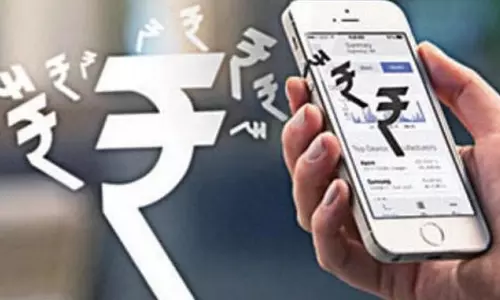 UoH प्रोफेसर ने डिजिटल भुगतान के लाभों पर प्रकाश डाला