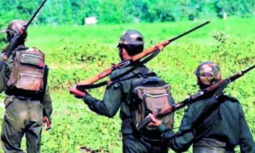 Mulugu में मुठभेड़ में सात माओवादी मारे गए Mulugu में मुठभेड़ में सात माओवादी मारे गए