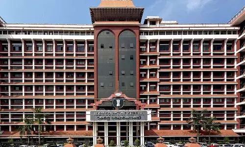 kerala : कृषि विकास निधि मामले में सरकार को 1510 करोड़ रुपए चुकाने का आदेश kerala : कृषि विकास निधि मामले में सरकार को 1510 करोड़ रुपए चुकाने का आदेश