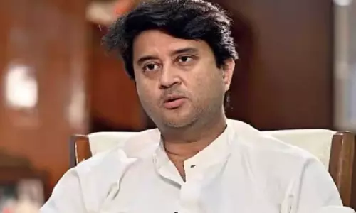 Assam : ज्योतिरादित्य सिंधिया ने भारत के विकास में पूर्वोत्तर की भूमिका को बढ़ावा