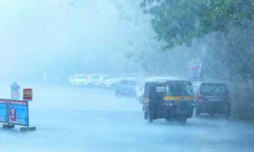 Kerala में भारी बारिश की संभावना IMD ने चार जिलों में रेड अलर्ट जारी किया
