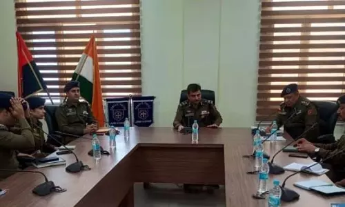 IGP ट्रैफिक J&K ने जम्मू शहर में यातायात प्रबंधन पर समीक्षा बैठक की