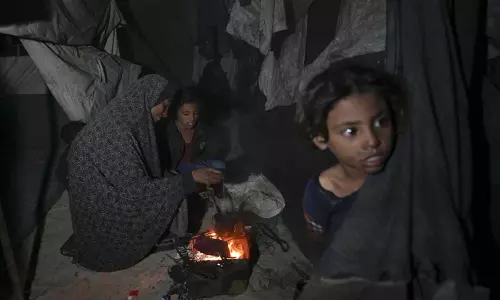Gaza पर इजरायली हमलों में 2 बच्चों समेत 6 लोगों की मौत