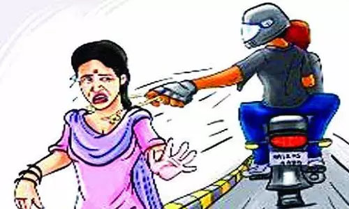 Jalandhar: महिला की सोने की चेन छीनी