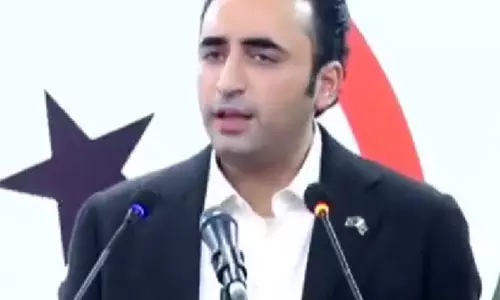 बिलावल भुट्टो ने Imran Khan की आंदोलनकारी राजनीति पर सवाल उठाए