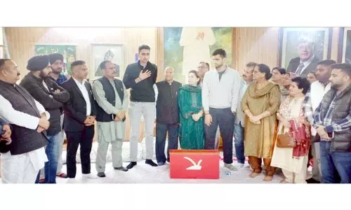 Zahir Abdullah: एनसी महिलाओं को सशक्त बनाने और उनका उचित स्थान सुनिश्चित करने के लिए प्रतिबद्ध Zahir Abdullah: एनसी महिलाओं को सशक्त बनाने और उनका उचित स्थान सुनिश्चित करने के लिए प्रतिबद्ध