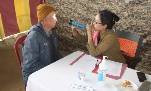 Manipur : सेना ने बिष्णुपुर और चुराचांदपुर के गांवों में चिकित्सा शिविर आयोजित