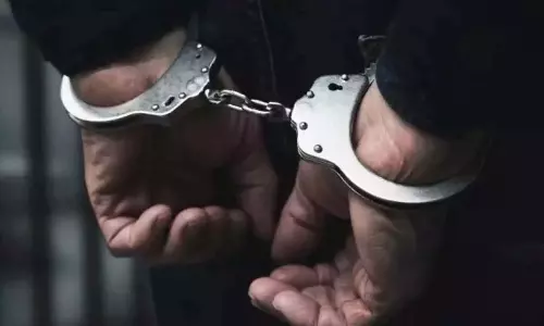MDMA रखने और बेचने के आरोप में तीन लोगों को हिरासत में लिया गया