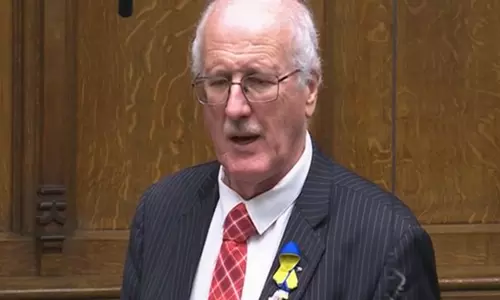 UK MP जिम शैनन ने पाकिस्तान में धार्मिक उत्पीड़न की निंदा की, कार्रवाई का किया आह्वान UK MP जिम शैनन ने पाकिस्तान में धार्मिक उत्पीड़न की निंदा की, कार्रवाई का किया आह्वान