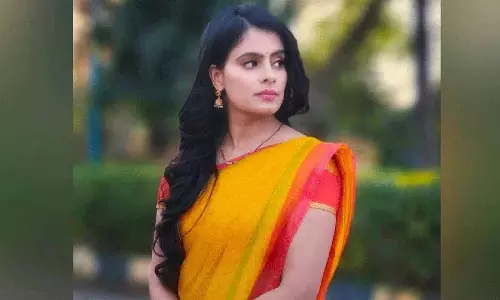 Hyderabad: कन्नड़ अभिनेत्री गाचीबोवली स्थित फ्लैट में मृत पाई गई Hyderabad: कन्नड़ अभिनेत्री गाचीबोवली स्थित फ्लैट में मृत पाई गई
