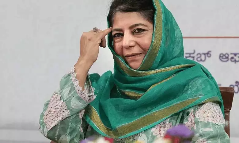 अल्पसंख्यकों के लिए भारत और बांग्लादेश में कोई अंतर नहीं: Mehbooba Mufti