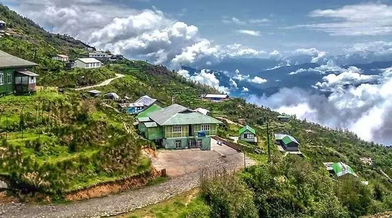 Sikkim को सर्वश्रेष्ठ उभरते इको-पर्यटन स्थल के लिए स्वर्ण पुरस्कार मिला