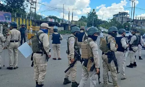Manipur: मोबाइल इंटरनेट दो दिन के लिए निलंबित