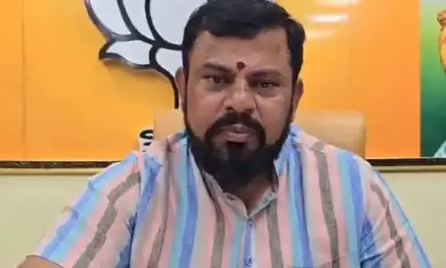 Raja Singh ने योगी के उदाहरण का अनुसरण करने का आग्रह किया Raja Singh ने योगी के उदाहरण का अनुसरण करने का आग्रह किया