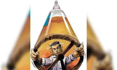 Tamil Nadu: सरकारी बसों में शराब पीकर वाहन चलाने वालों पर लगाम लगाने के लिए ब्रीथलाइजर