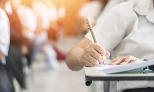 Schools CAT-1 परीक्षा स्कोर जमा करने के लिए बढ़ाना चाहते हैं समय सीमा Schools CAT-1 परीक्षा स्कोर जमा करने के लिए बढ़ाना चाहते हैं समय सीमा