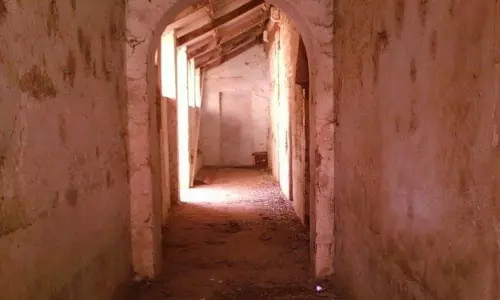ऐतिहासिक पुरानी नवरंगपुर जेल उपेक्षा और विस्मृति का शिकार