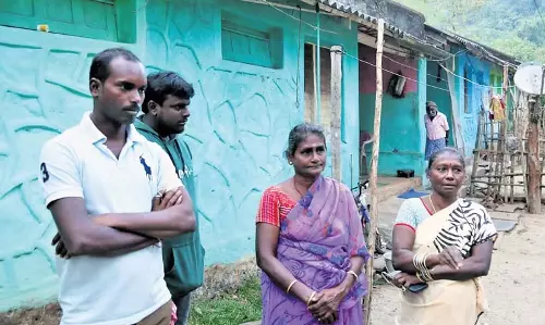 Andhra Pradesh में श्रीलंकाई तमिल प्रवासियों का भविष्य अनिश्चित Andhra Pradesh में श्रीलंकाई तमिल प्रवासियों का भविष्य अनिश्चित