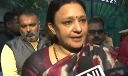 कांग्रेस नेता आराधना मिश्रा ने कहा- अराजकता Police ने उन्हें संभल जाने से रोका