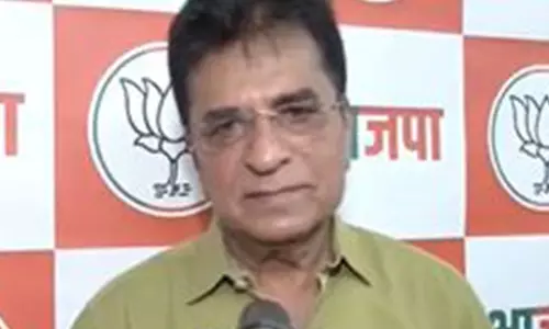 BJP नेता किरीट सोमैया ने वीडियो में ईवीएम हैकिंग का दावा करने वाले व्यक्ति के खिलाफ मामला दर्ज कराया