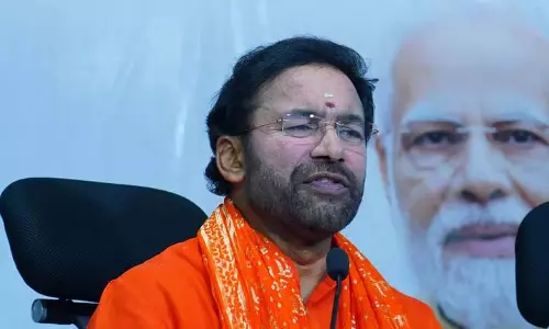 Telangana: केंद्रीय मंत्री रविशंकर प्रसाद ने कांग्रेस पर लगाए ‘6 झूठ, 66 धोखे’ के आरोप Telangana: केंद्रीय मंत्री रविशंकर प्रसाद ने कांग्रेस पर लगाए ‘6 झूठ, 66 धोखे’ के आरोप
