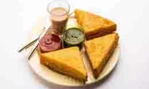 Breakfast : टेस्टी पनीर टोस्ट, सीखें ईजी रेसिपी
