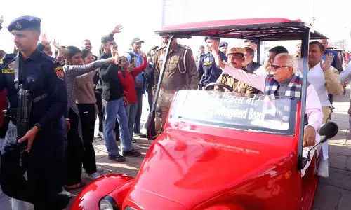 Haryana : खट्टर ने ब्रह्म सरोवर, ज्योतिसर तीर्थ का दौरा किया