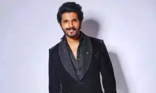 Kanwar Dhillon ने एक भावुक फैन मोमेंट शेयर किया