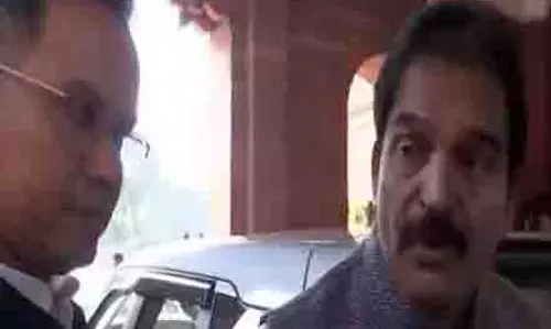 Congress सांसद वेणुगोपाल ने संसद में गतिरोध पर निराशा व्यक्त की Congress सांसद वेणुगोपाल ने संसद में गतिरोध पर निराशा व्यक्त की