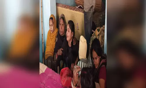 अपराधियों ने नेता के पिता की कर दी हत्या, बगीचे में सोए थे, तभी... अपराधियों ने नेता के पिता की कर दी हत्या, बगीचे में सोए थे, तभी...