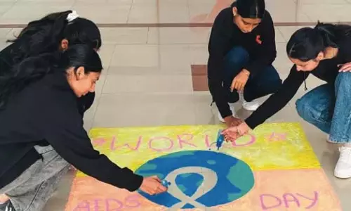 आर्यन्स में विश्व AIDS दिवस पर कार्यक्रम आयोजित