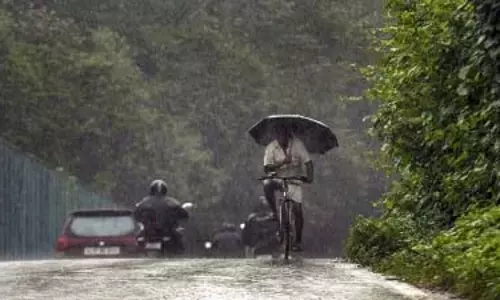 Rain : केरल के कासरगोड में कल शैक्षणिक संस्थानों में रहेगा अवकाश