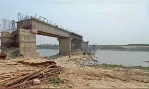 Punjab: पुल निर्माण में देरी पर अधिकारी को नोटिस