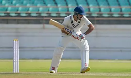 Syed Mushtaq Ali Trophy: सौराष्ट्र, कर्नाटक ने दबदबा बनाया, पंजाब, आंध्र ने नॉकआउट की उम्मीदें बरकरार रखीं