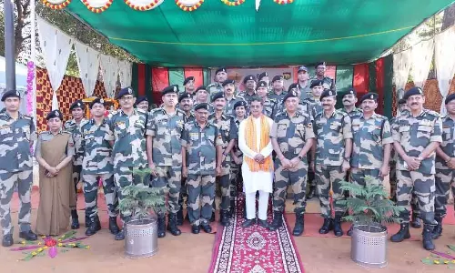 Tripura के मुख्यमंत्री ने सीमावर्ती क्षेत्रों की सुरक्षा में बीएसएफ के अथक प्रयासों की सराहना