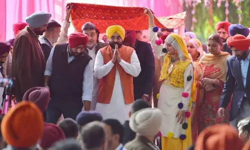 Ludhiana: सामाजिक-आर्थिक विकास में सक्रिय भागीदार बनाने की प्रतिबद्धता दोहराई Ludhiana: सामाजिक-आर्थिक विकास में सक्रिय भागीदार बनाने की प्रतिबद्धता दोहराई