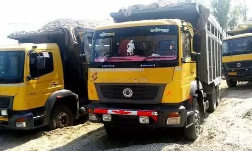Chandigarh: अवैध खनन के आरोप में तीन वाहन जब्त