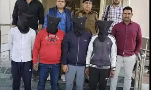 CRIME: पुलिस वाहन लूटने की कोशिश करने वाले चार गिरफ्तार