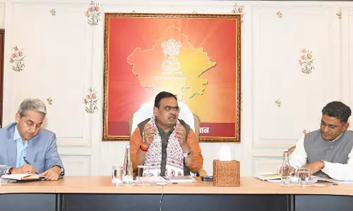 Jaipur: खान एवं पेट्रोलियम विभाग की समीक्षा बैठक