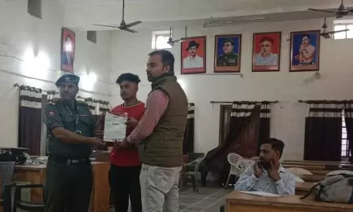 Ajmer: सुरक्षा जवान एवं सुरक्षा सुपरवाईजर के लिए भर्ती कैम्प में 55 युवाओं का हुआ चयन Ajmer: सुरक्षा जवान एवं सुरक्षा सुपरवाईजर के लिए भर्ती कैम्प में 55 युवाओं का हुआ चयन